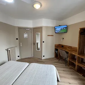 Angleterre Otel